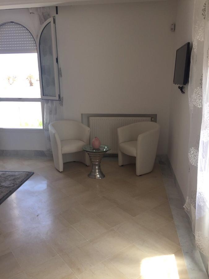 Villa Avec Piscine Триффа Экстерьер фото